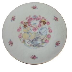 Royal Doulton 1977 “My Valentine” Collector Plate 8.5” Victorian Valentine